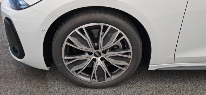 A5 Avant e-hybrid 299 ch S tronic 7 Quattro