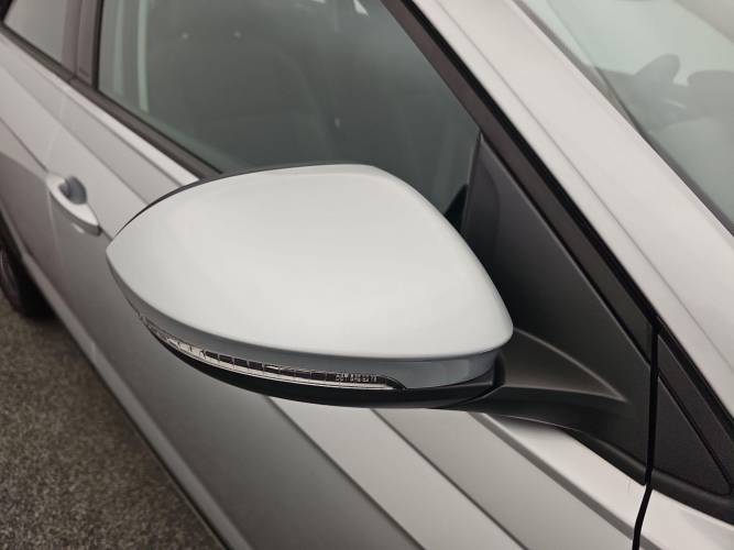 Taigo 1.0 TSI 110 BVM6