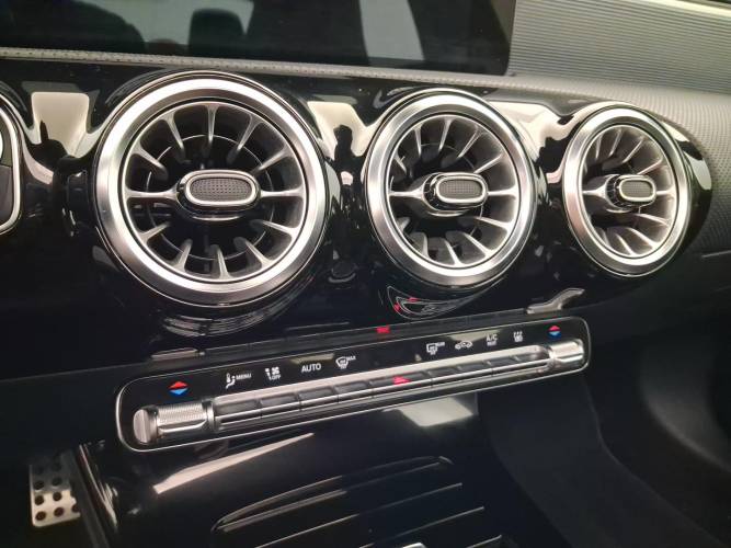 CLA Coupé 250 e 8G-DCT