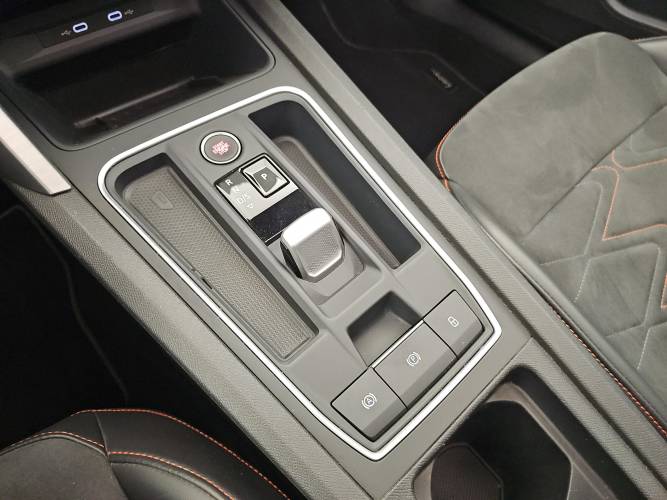 Leon 1.5 eTSI 150 DSG7