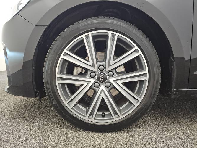 A1 Sportback 30 TFSI 116 ch S tronic 7