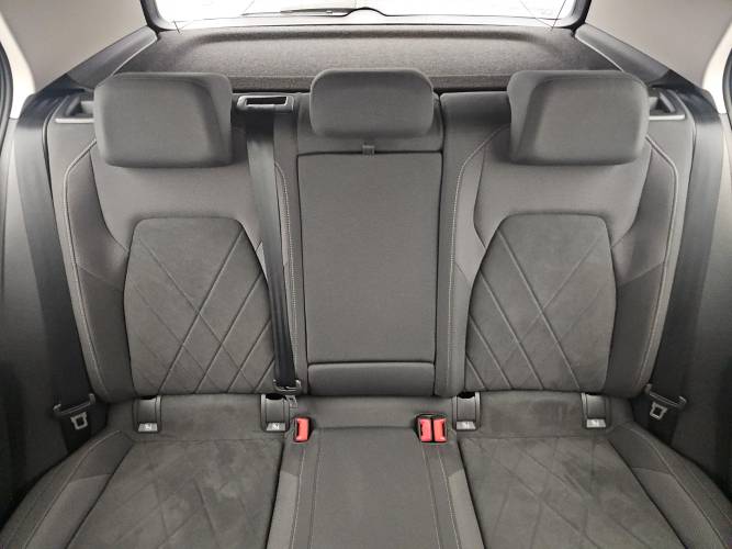 Golf 1.5 eTSI OPF 130 DSG7