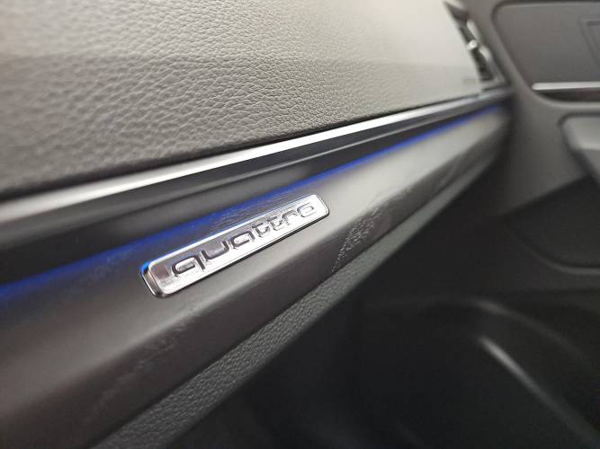 Q5 Sportback 50 TFSIe 299 S tronic 7 Quattro