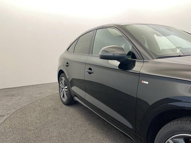 Q5 Sportback 55 TFSIe 367 S tronic 7 Quattro