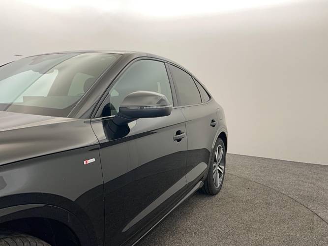 Q5 Sportback 55 TFSIe 367 S tronic 7 Quattro