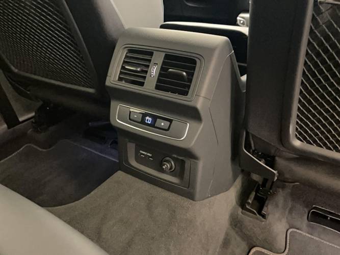 Q5 Sportback 55 TFSIe 367 S tronic 7 Quattro
