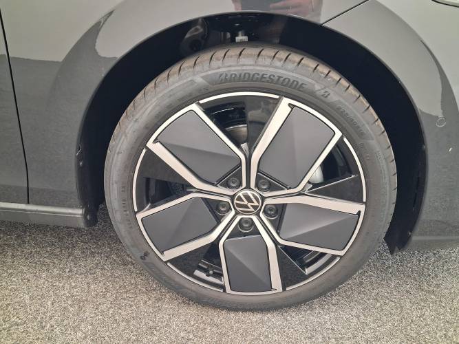 Golf 1.5 eHybrid 204 DSG6