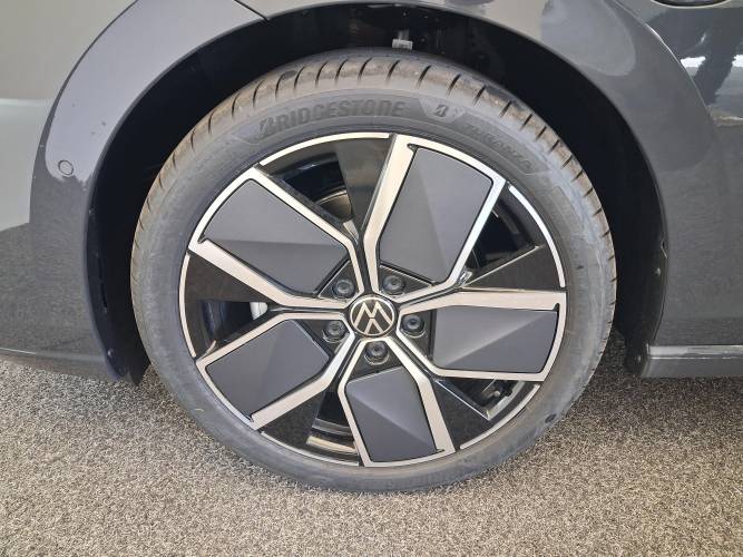 Golf 1.5 eHybrid 204 DSG6