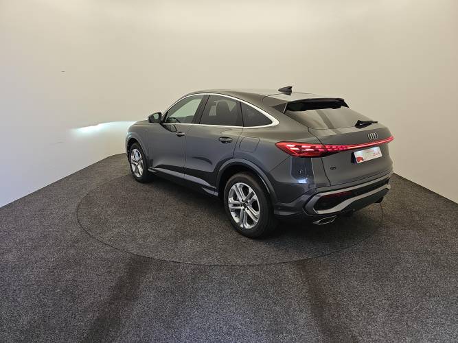 Q5 Sportback e-hybrid 299 ch S tronic 7 Quattro