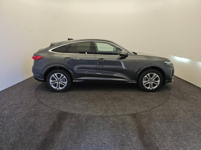 Q5 Sportback e-hybrid 299 ch S tronic 7 Quattro