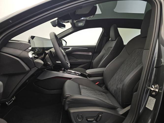 A6 Avant e-hybrid 367 ch S tronic 7 Quattro
