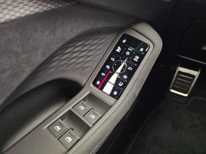 A6 Avant e-hybrid 367 ch S tronic 7 Quattro