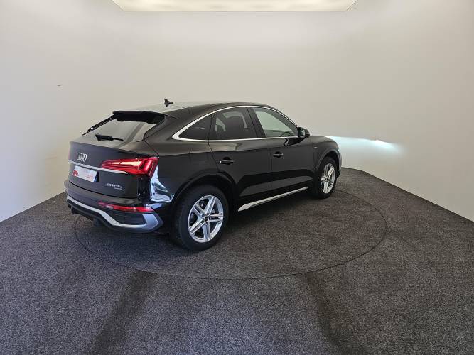 Q5 Sportback 55 TFSIe 367 S tronic 7 Quattro