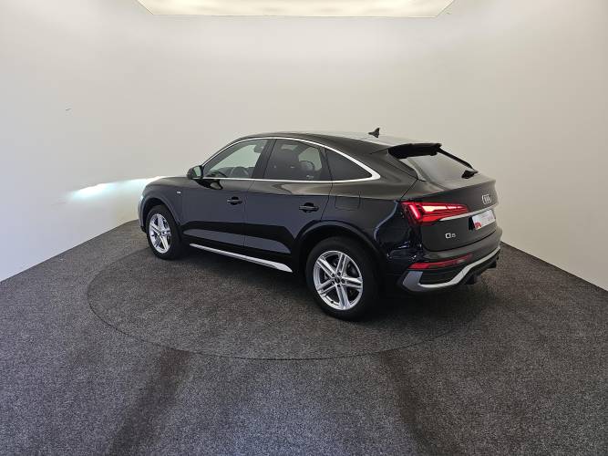 Q5 Sportback 55 TFSIe 367 S tronic 7 Quattro