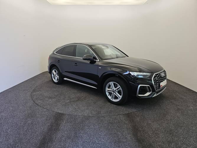 Q5 Sportback 55 TFSIe 367 S tronic 7 Quattro
