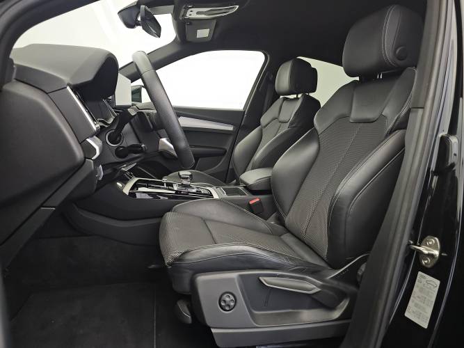 Q5 Sportback 55 TFSIe 367 S tronic 7 Quattro