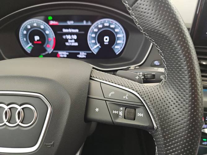 Q5 Sportback 55 TFSIe 367 S tronic 7 Quattro