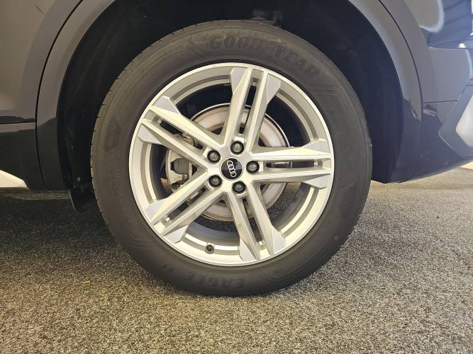Q5 Sportback 55 TFSIe 367 S tronic 7 Quattro