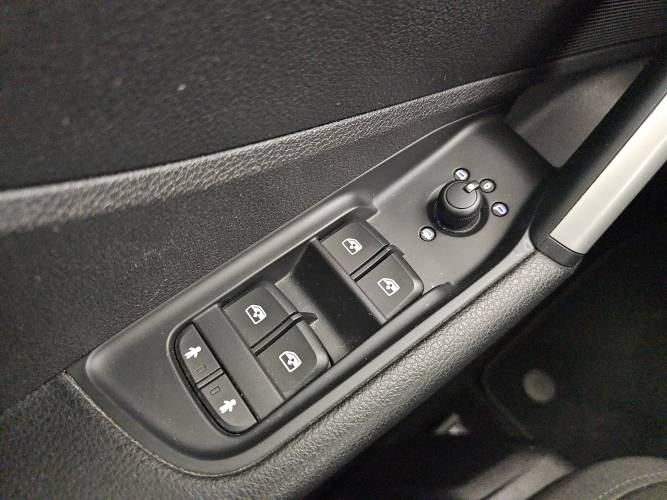 Q2 30 TFSI 110 BVM6