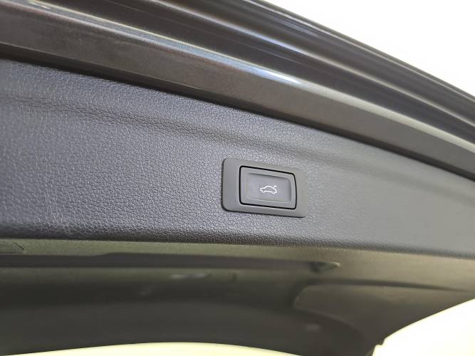 Q3 45 TFSIe 245 ch S tronic 6