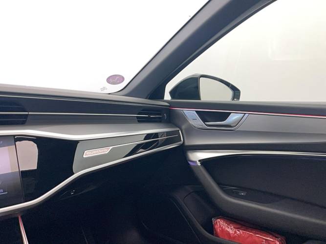 A6 Avant 50 TFSIe 299 ch S tronic 7 Quattro