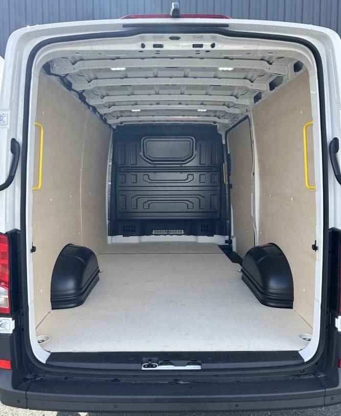 CRAFTER VAN 30 L3H3 2.0 TDI 140 CH
