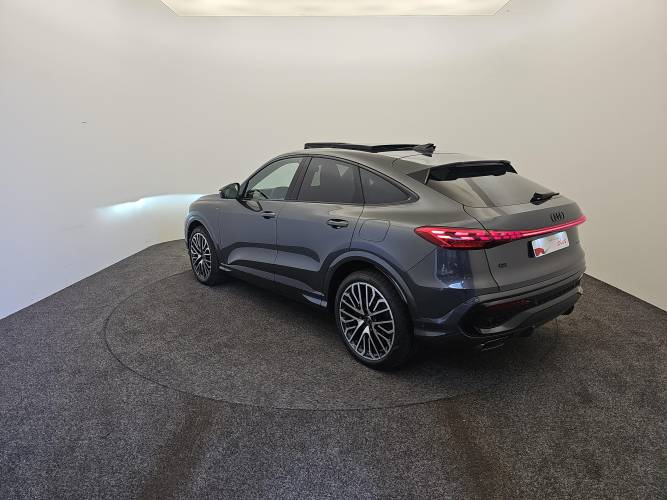 Q5 Sportback e-hybrid 299 ch S tronic 7 Quattro