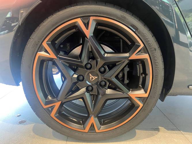 Leon eHybrid 272 ch DSG6