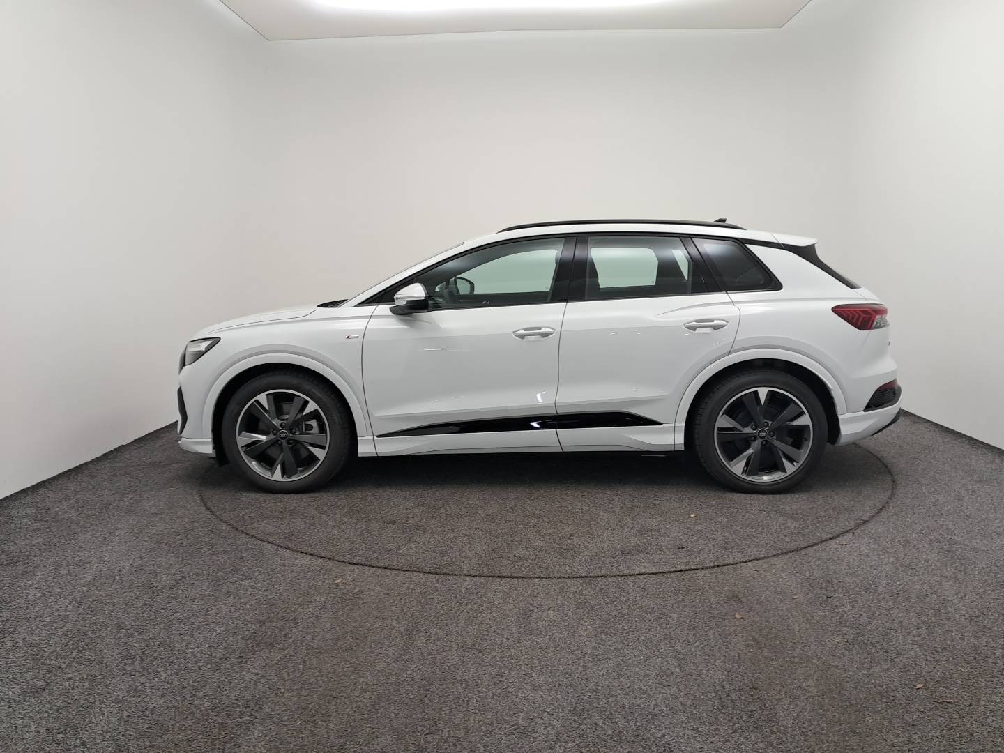 Q4 e-tron 45 285 ch 82 kWh