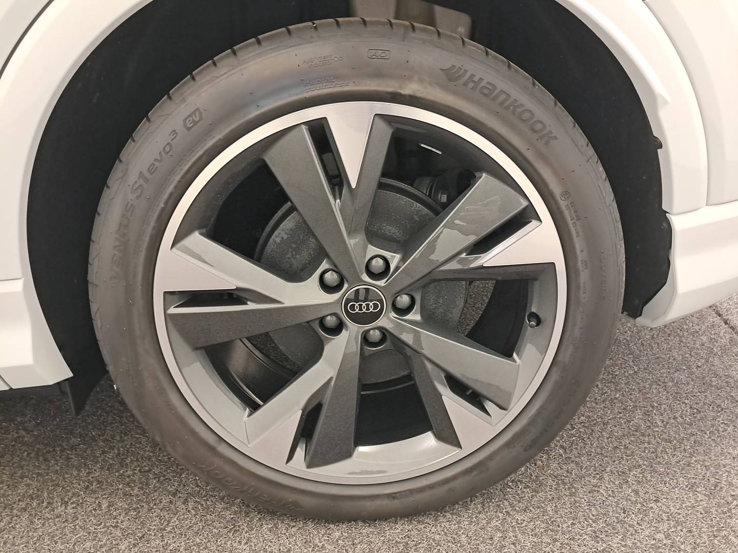 Q4 e-tron 45 285 ch 82 kWh