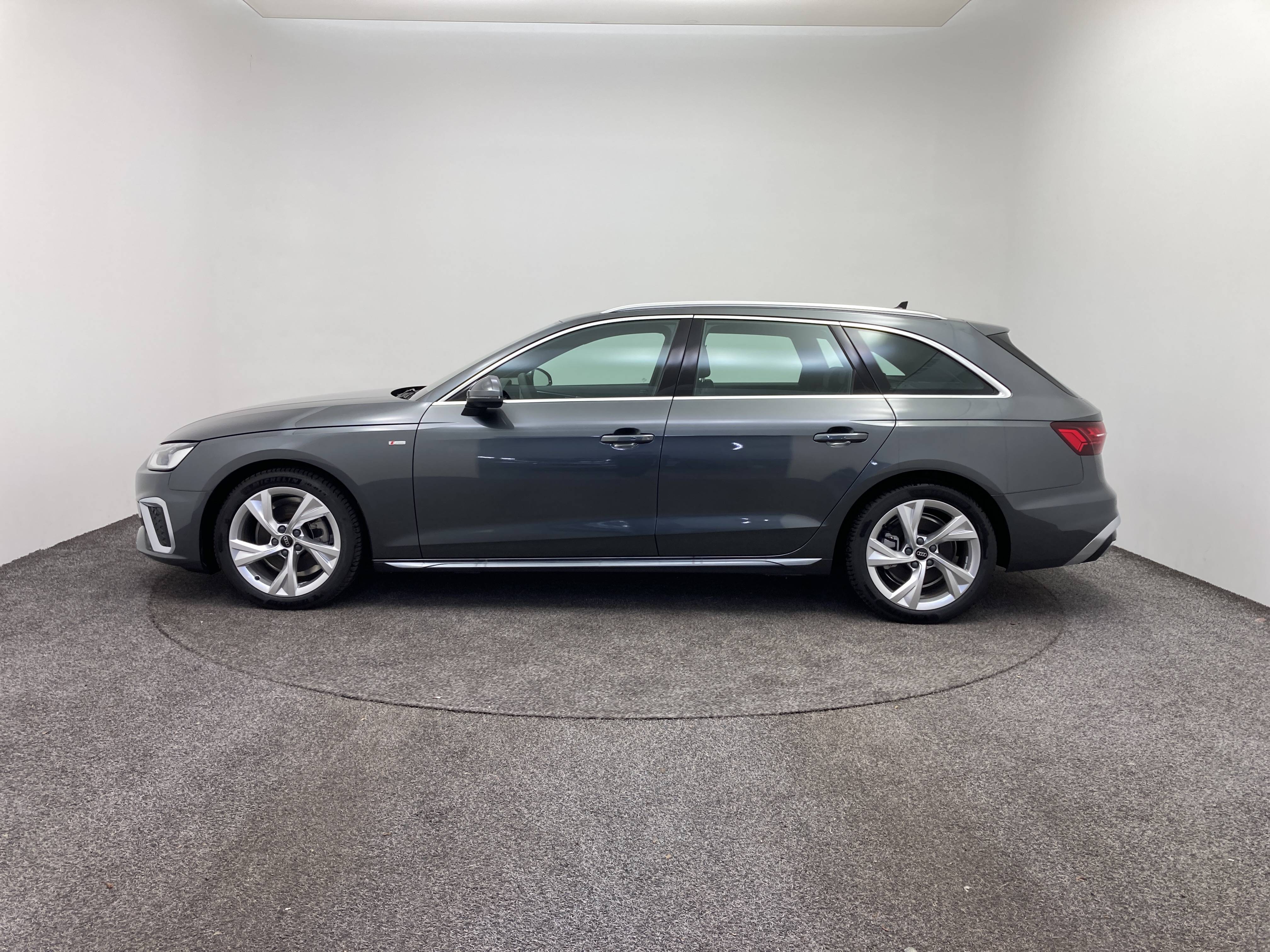A4 Avant 35 TDI 163 S tronic 7