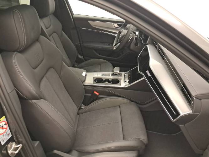 A6 Avant 55 TFSIe 367 ch S tronic 7 Quattro