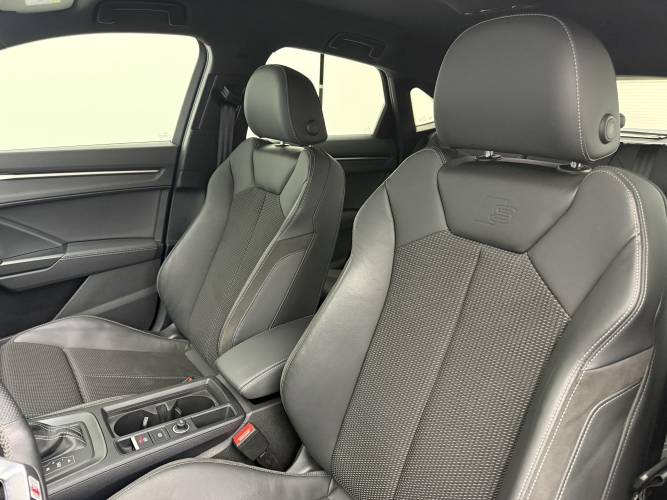 Q3 Sportback 45 TFSIe 245 ch S tronic 6