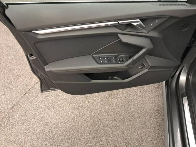 A3 Sportback 40 TFSIe 204 S Tronic 6