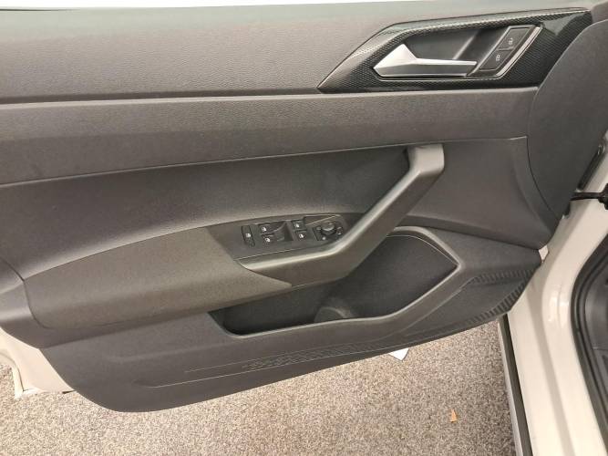 Taigo 1.0 TSI 110 BVM6