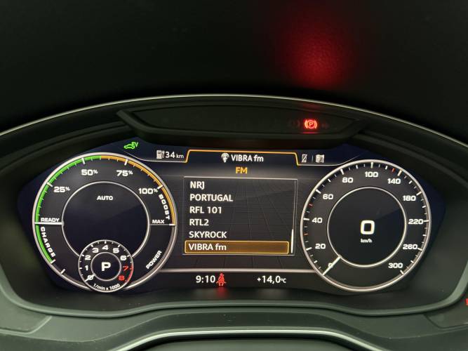 Q5 55 TFSI e 367 S tronic 7 Quattro