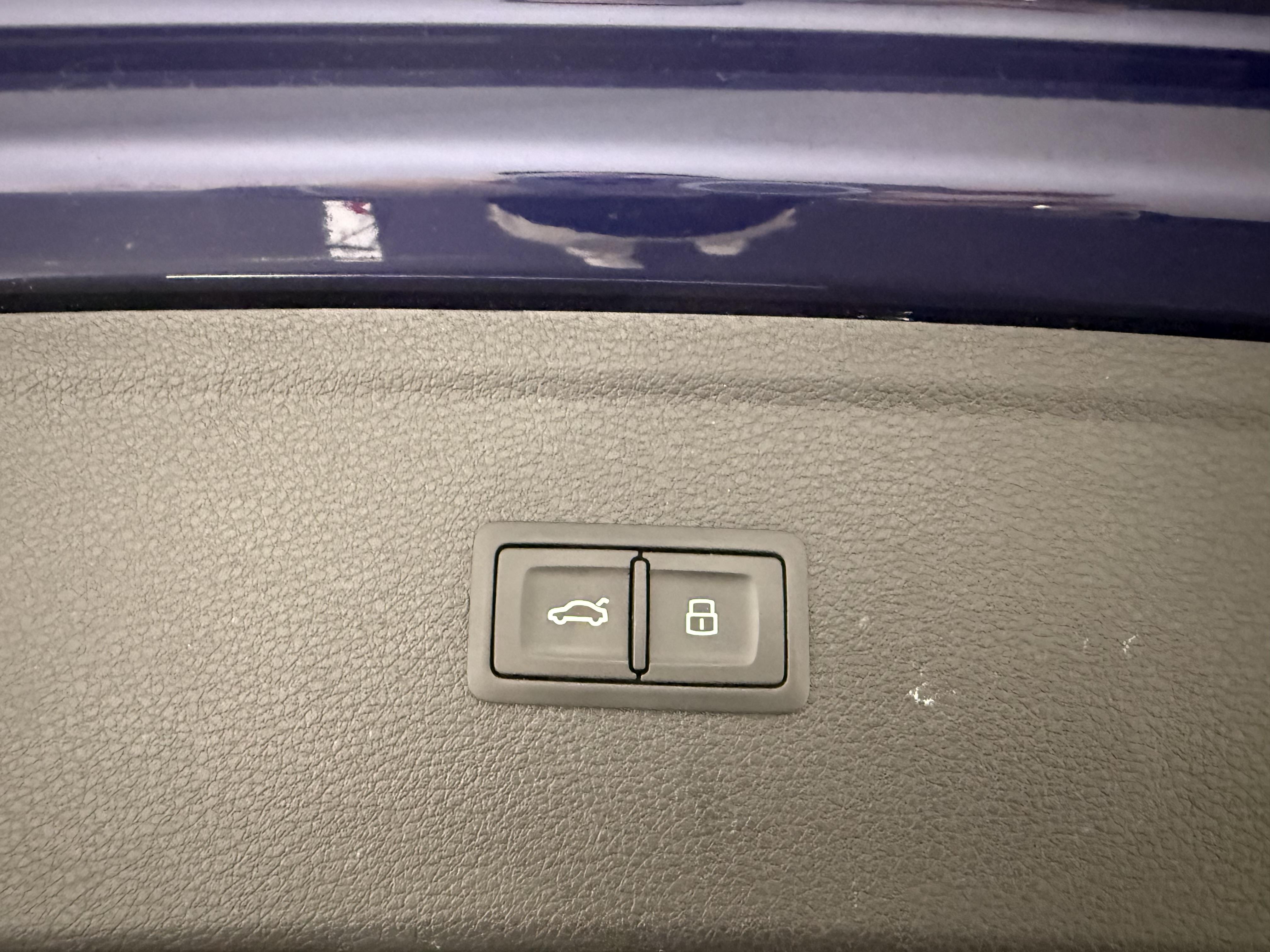 Q5 55 TFSI e 367 S tronic 7 Quattro