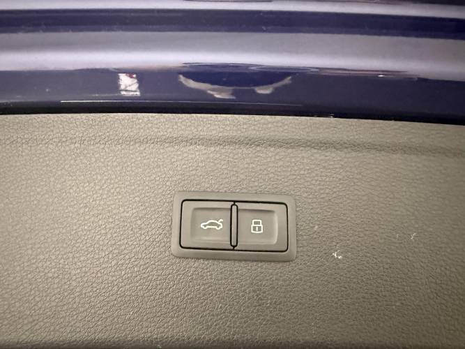 Q5 55 TFSI e 367 S tronic 7 Quattro