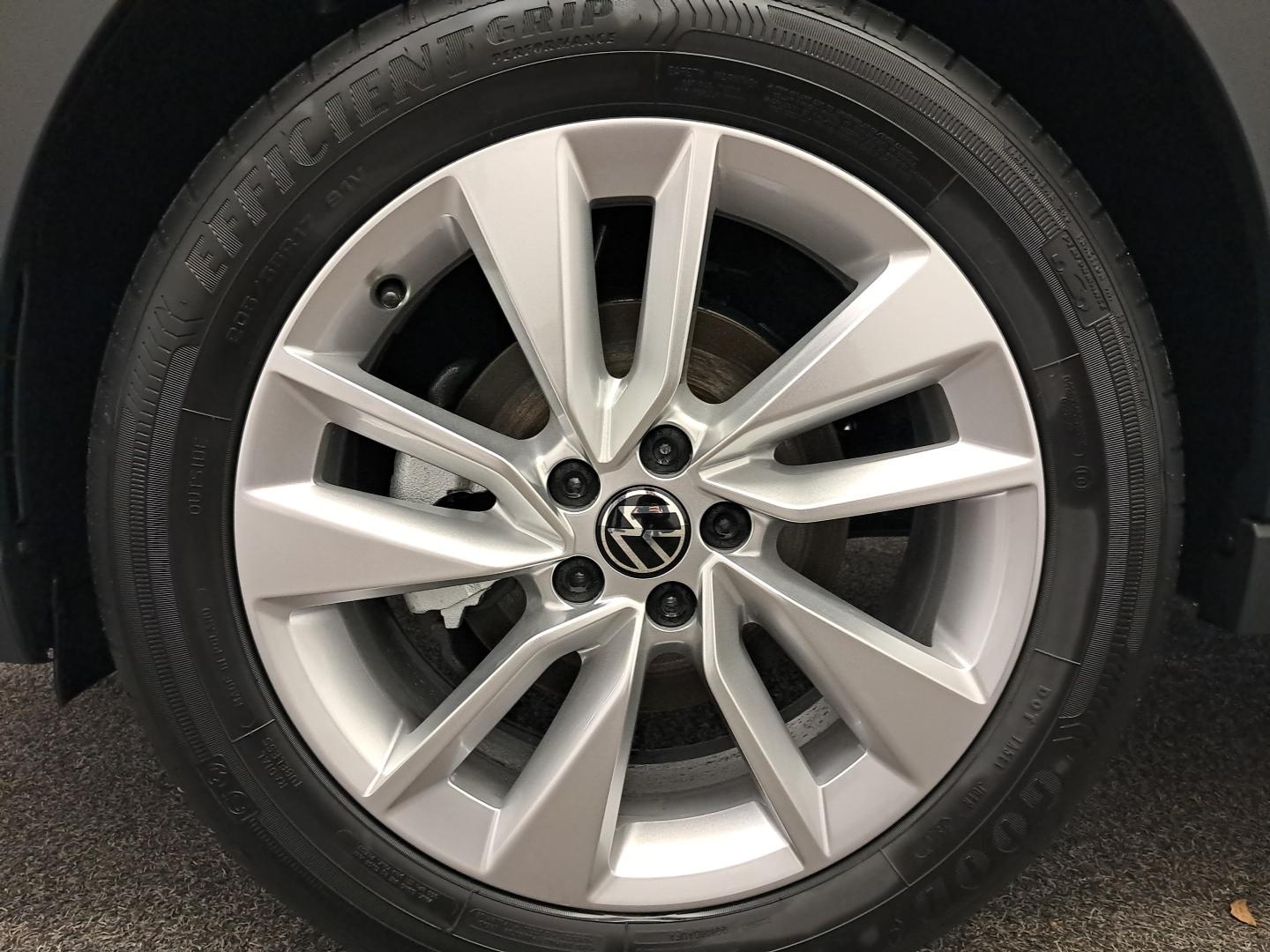 Taigo 1.0 TSI 95 BVM5