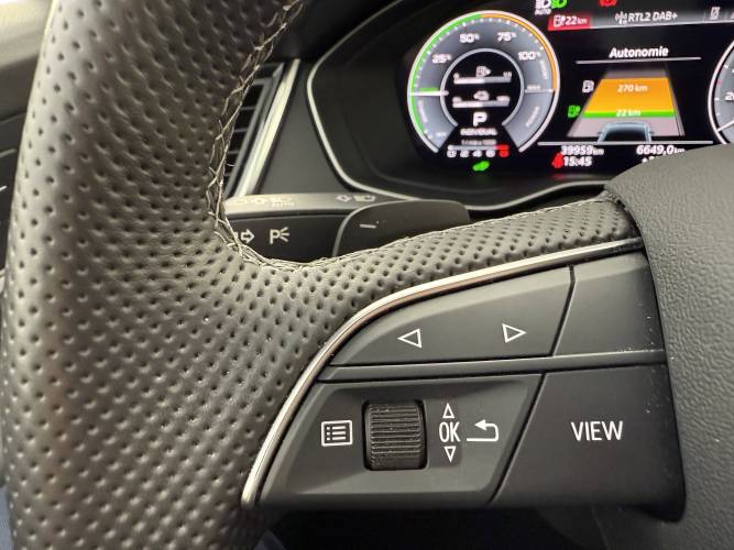 Q5 Sportback 55 TFSIe 367 S tronic 7 Quattro