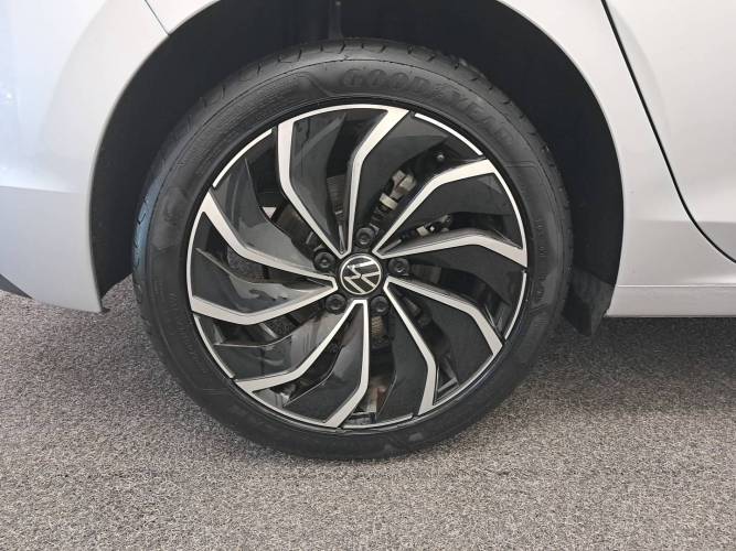 Golf 1.5 eTSI OPF 130 DSG7