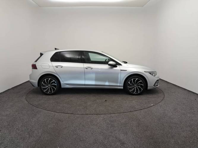 Golf 1.5 eTSI OPF 130 DSG7