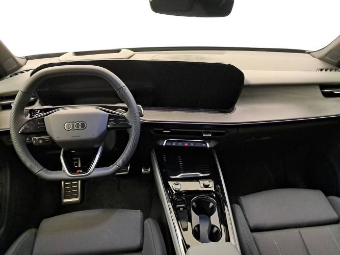 Q3 e-hybrid 272 ch S tronic 6