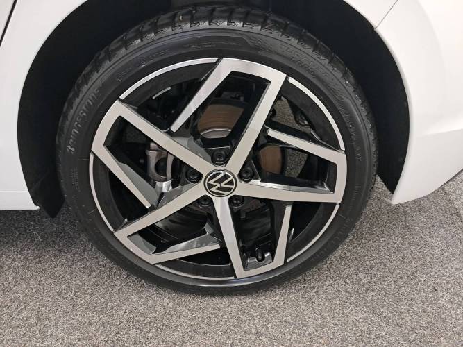 Golf 1.5 eTSI OPF 150 DSG7