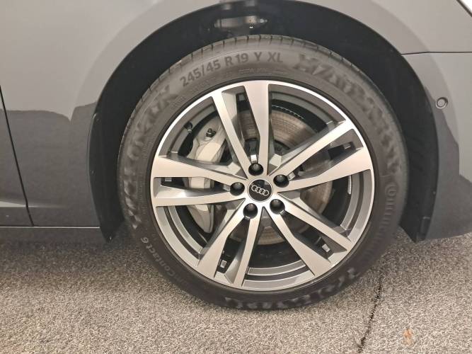 A6 Avant 50 TFSIe 299 ch S tronic 7 Quattro