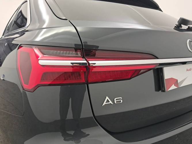 A6 Avant 50 TFSIe 299 ch S tronic 7 Quattro