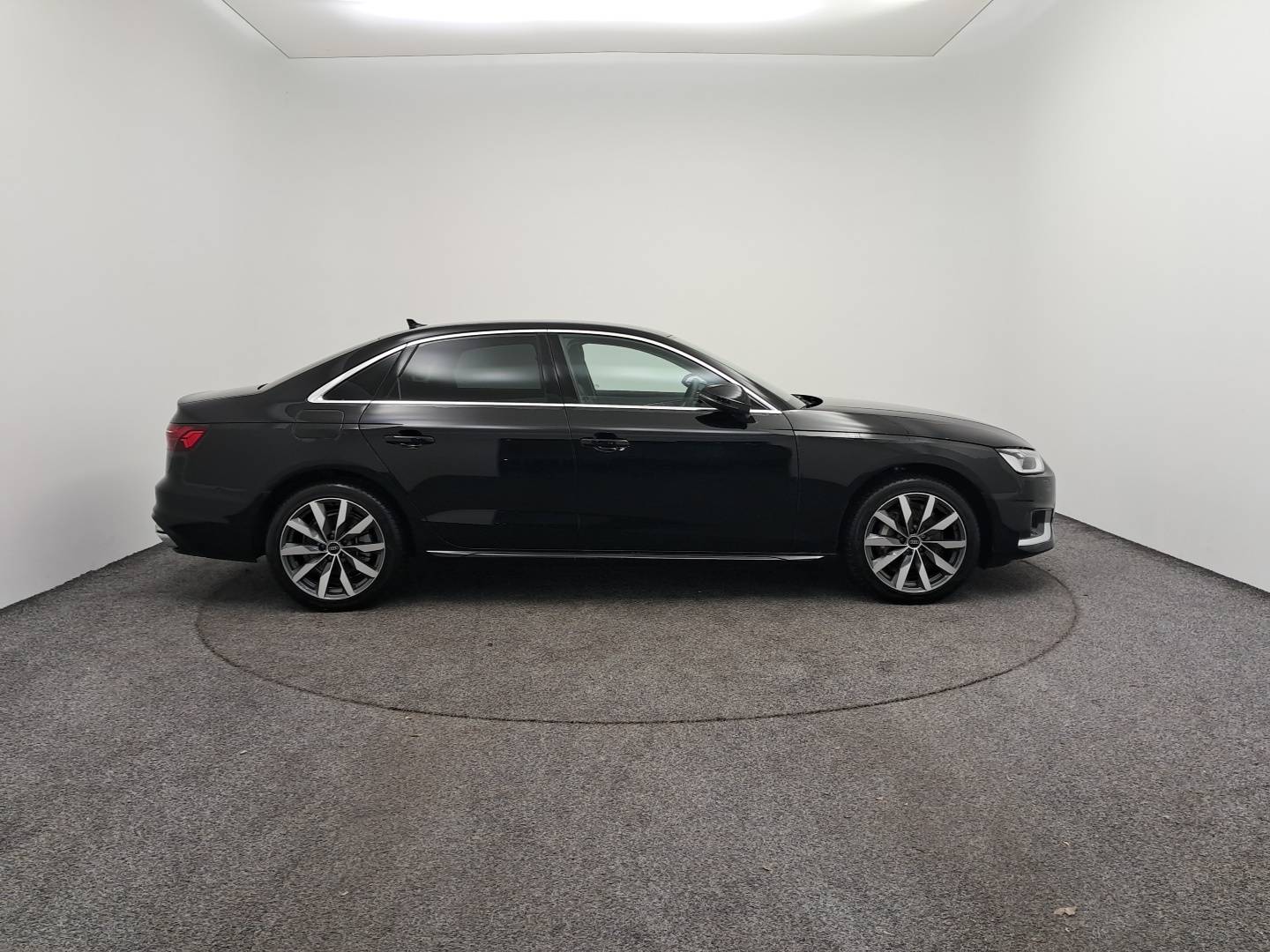 A4 40 TFSI 204 S tronic 7