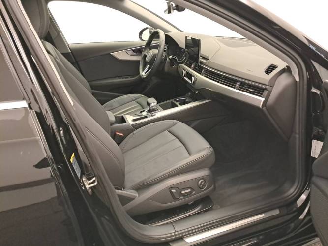 A4 40 TFSI 204 S tronic 7