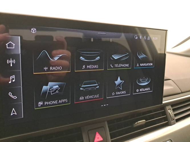 A4 40 TFSI 204 S tronic 7