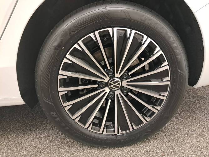 Passat 1.5 eHybrid 204 DSG6